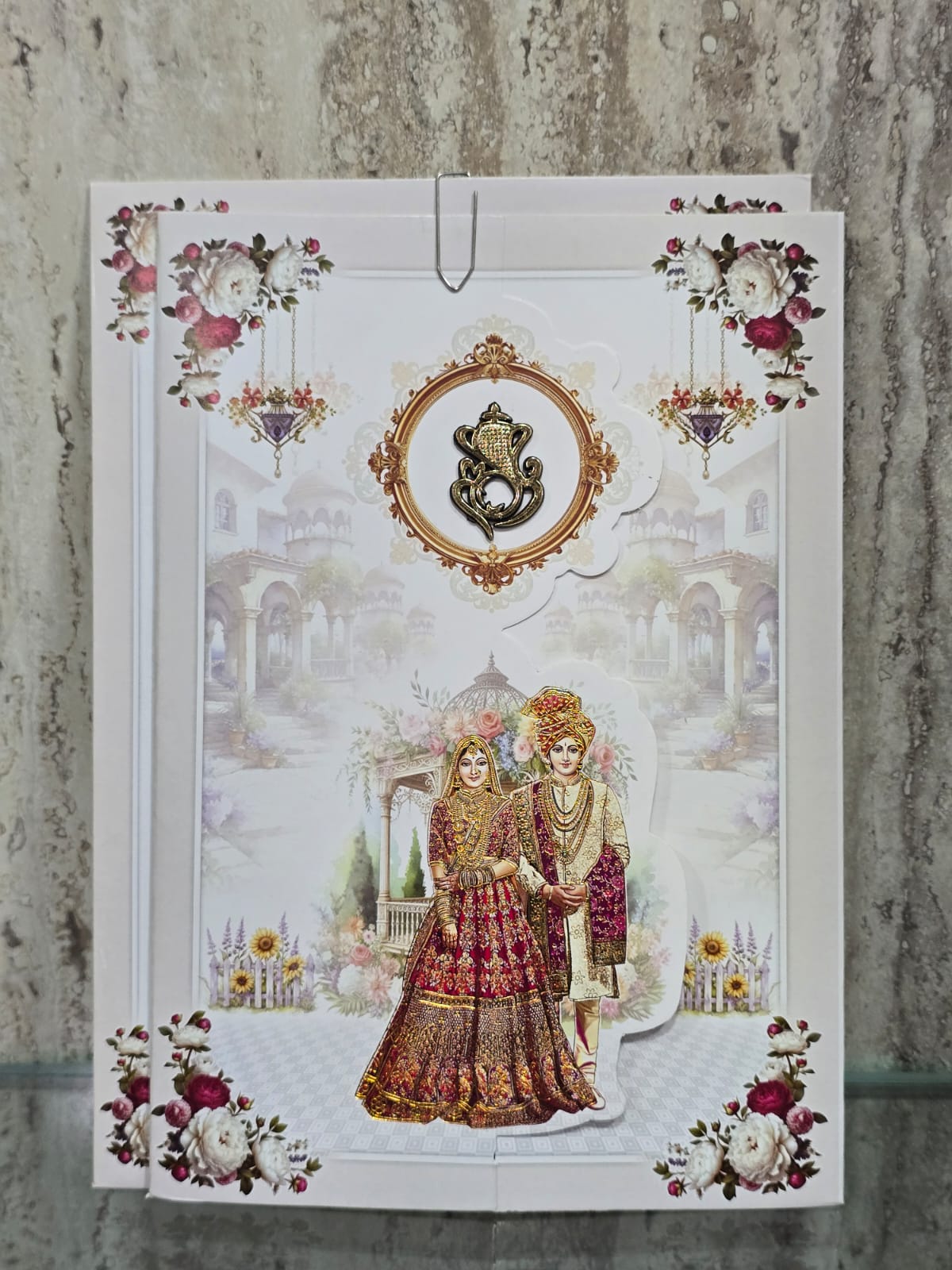 Couple_Palace_theem_WeddingCard